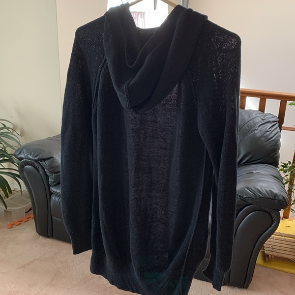 Roots Linen Blend Sweater with Hood, Size L, Black Color - Picture 2 of 7